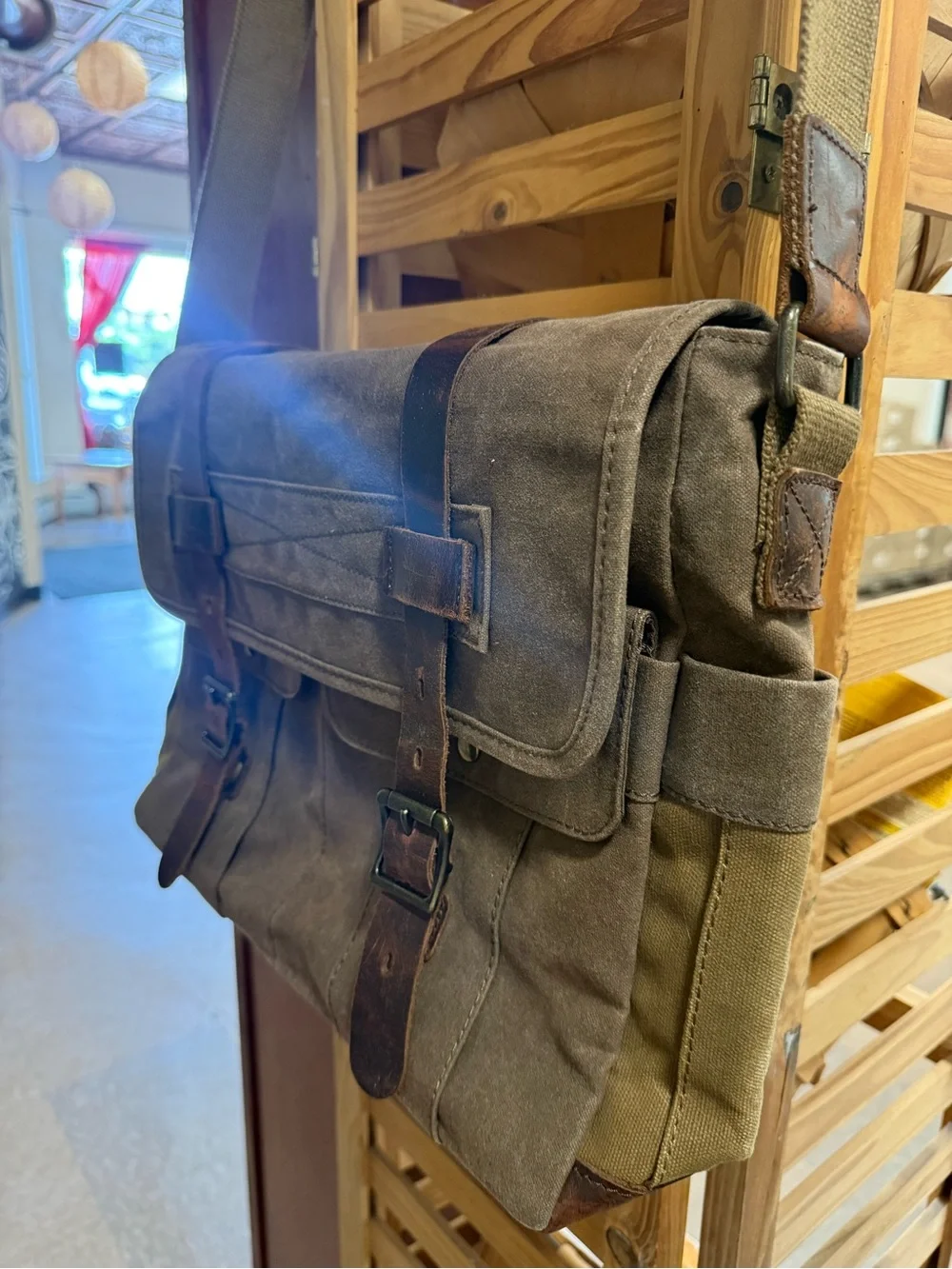 SOAEON Waxed Canvas Leather Messenger Bag Laptop Briefcase Crossbody Brown